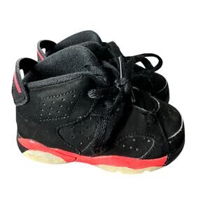 Nike Kids Black and Red Sneakers